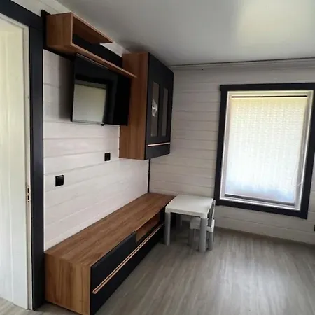 поміж гір Lodge *